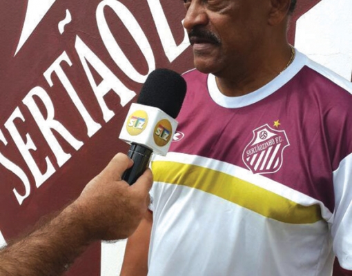FERNANDO LAURENTI José Carlos Serrão está de volta ao Sertãozinho FC. Desta vez, na Série A3 do Campeonato Paulista. Com 64 anos, o treinador ficou eternizado na história quando levou o clube à elite do futebol estadual em 2009. O seu último time foi just