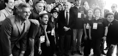 Presidente Michel Temer visita estande do Sicoob na Agrishow