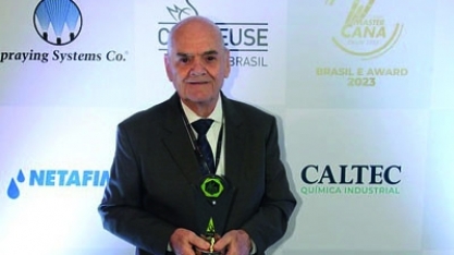 Antônio Eduardo Tonielo conquista o troféu “Businessman Man of the Year” 