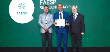 FAESP recebe prêmio Visão Agro-Sul, em Piracicaba/SP, por excelência na gestão de Administração