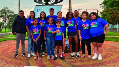 Pontal Patins Show representado a região e o Brasil
