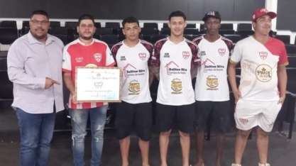 Fênix recebe reconhecimento na Câmara Municipal