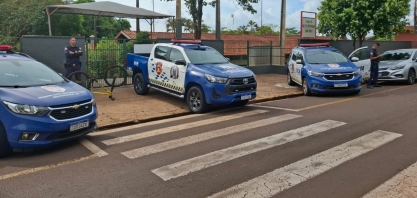 Homem é preso pela GCM em Sertãozinho vendendo drogas perto de escola