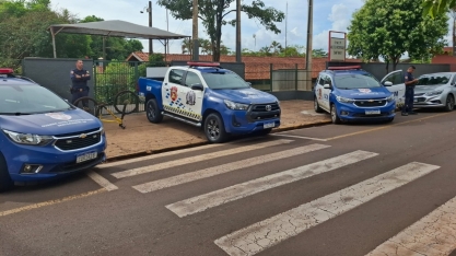 Homem é preso pela GCM em Sertãozinho vendendo drogas perto de escola