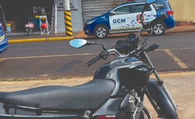 GCM de Sertãozinho apreende motocicleta