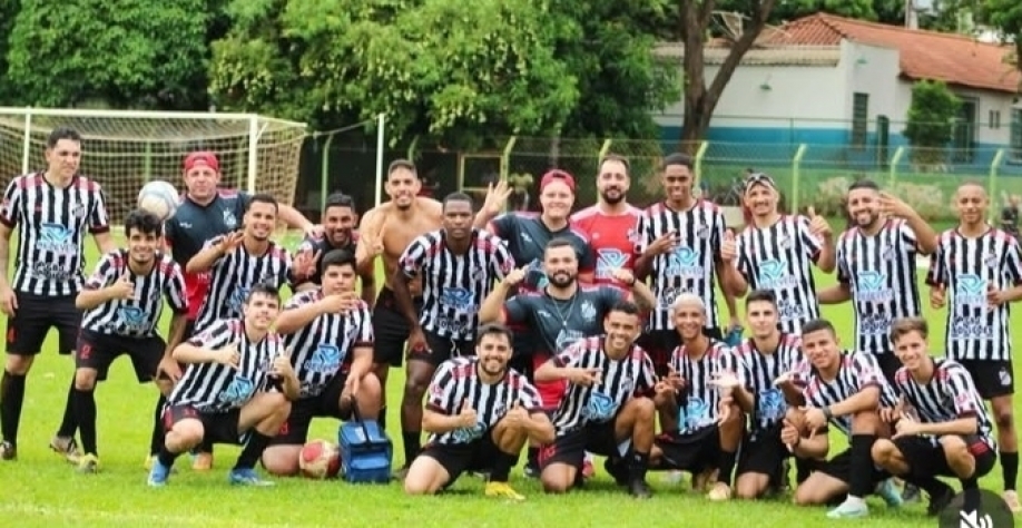 Amigos do Já surpreende e vence a favorita equipe do Vila União/Amigos do Tim 