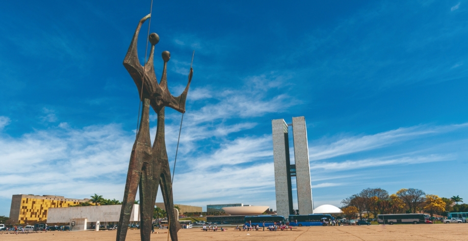 Manifesto do PNBE sobre o aumento do número de deputados federais