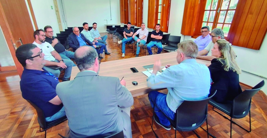 CEISE Br participa de nova reunião com o CREA-SP e reforça orientação às empresas sobre exigências legais