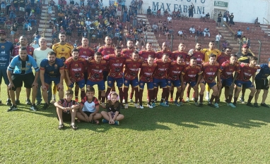 Na 1ª Divisão, a equipe do Paraíso se garante na grande final