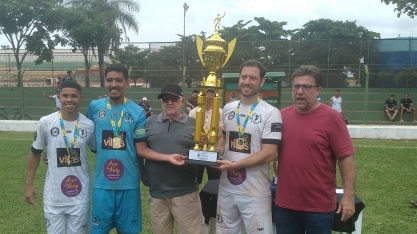 Rua 10/Amigos do Sapim é o campeão da temporada 2025