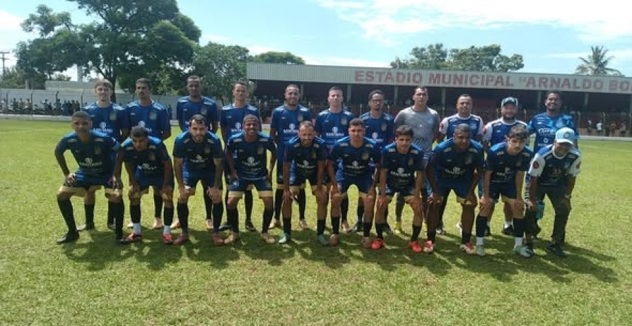 Campeonato Copa Prefeito Municipal - Amigos J.A. surpreende e vence a poderosa equipe do Vila Nova 