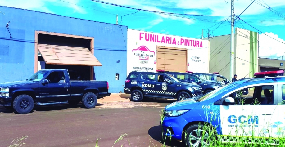 GCM de Sertãozinho recupera veículos furtados e localiza desmanche clandestino