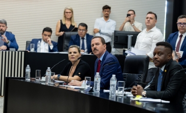 Transporte por viatura policial para mulheres vítimas de violência até a residência avança na Alesp