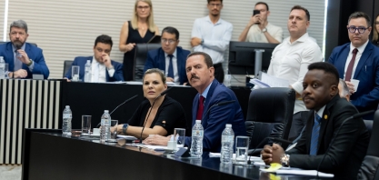 Transporte por viatura policial para mulheres vítimas de violência até a residência avança na Alesp