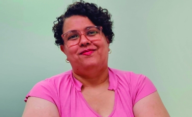 Golpe da encomenda falsa usa QR Code e cobrança de taxa para enganar consumidores