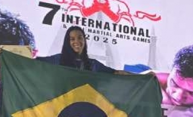 Sertanezina Larissa Silva é campeã de muay thai do ITMA WMO World Championships