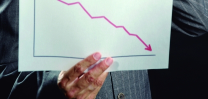 Quando a bola rola, a violência aumenta: campanha alerta para agressões contra mulheres em dias de jogo de futebol