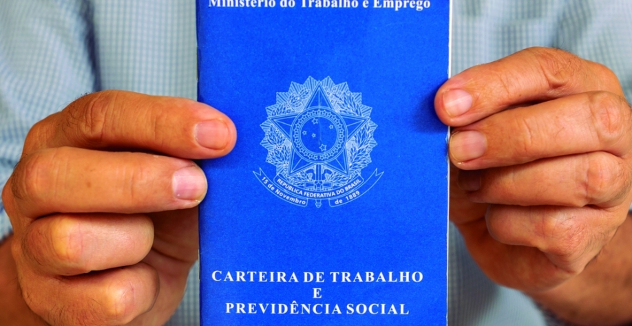 PAT Sertãozinho recebeu mais um Feirão de Empregos na tarde do dia 13 de março