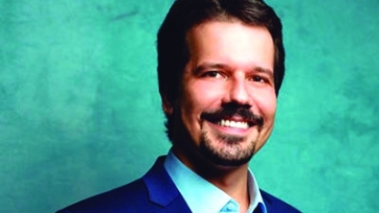 Parkinson antes dos 50: condição também pode atingir adultos jovens e desafia planejamento de vida