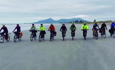 Sobre duas rodas: cicloturismo nas estâncias paulistas