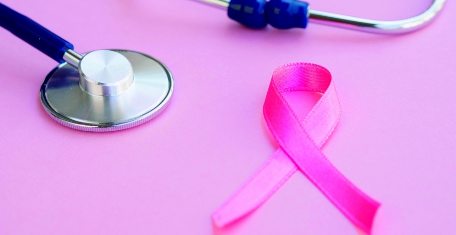 Outubro Rosa destaca prevenção ao câncer de mama, neoplasia com maior mortalidade entre mulheres de Ribeirão Preto