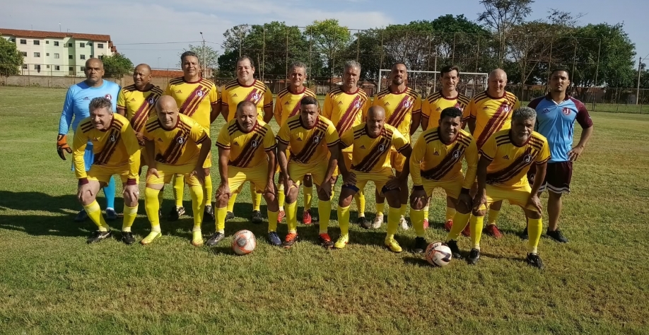 Jardim Bandeirantes e Amigos do Chico fazem a grande final da 3ª Divisão neste domingo 